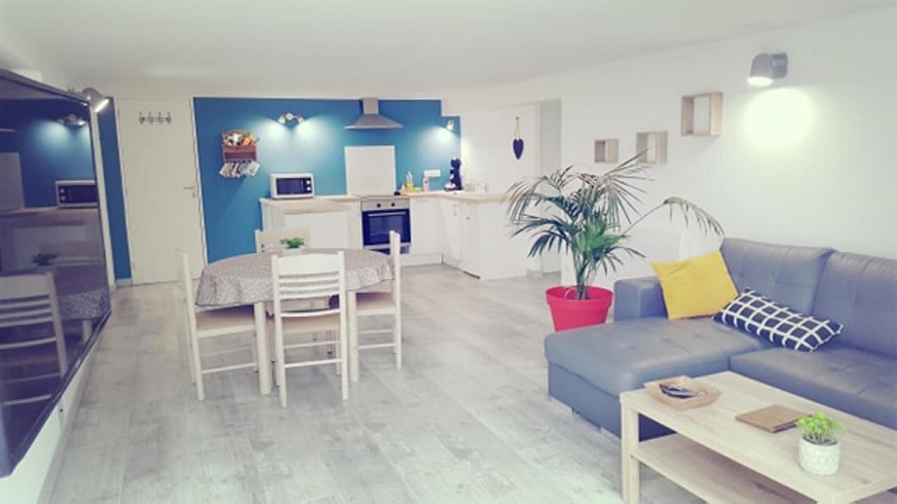 Gîte le P'tit Bassoul ouvert toute l'année Cenevieres Extérieur photo